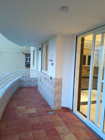 Building Lobby in 3 BHK Apartment at City Heights, Sector 39 – for Rent