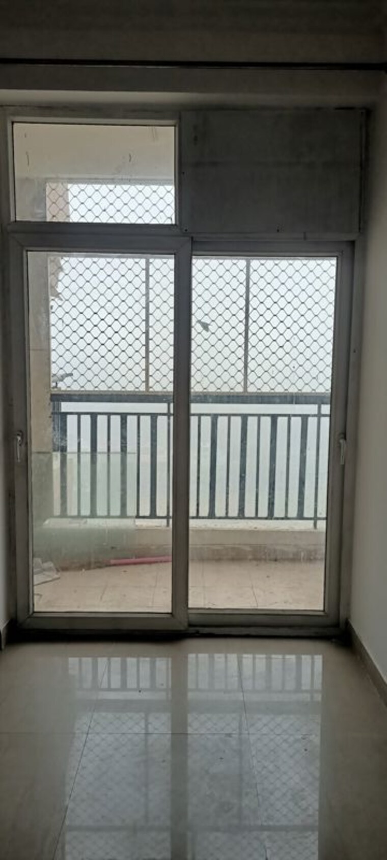 Room, saviour-greenisle 3.5 Bedroom 1800 Sq.Ft. Apartment In Sain Vihar Ghaziabad 9902303