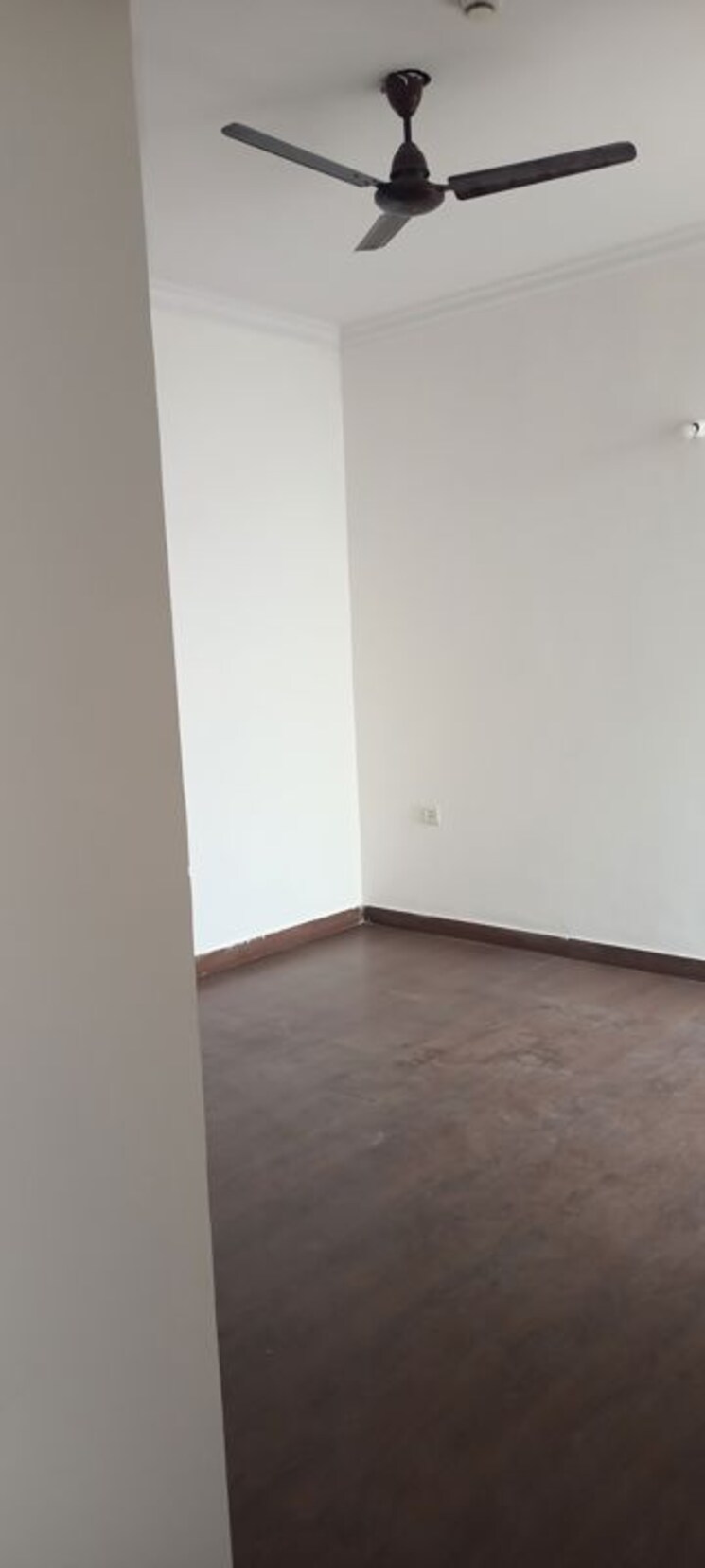 Room, saviour-greenisle 3.5 Bedroom 1800 Sq.Ft. Apartment In Sain Vihar Ghaziabad 9902303