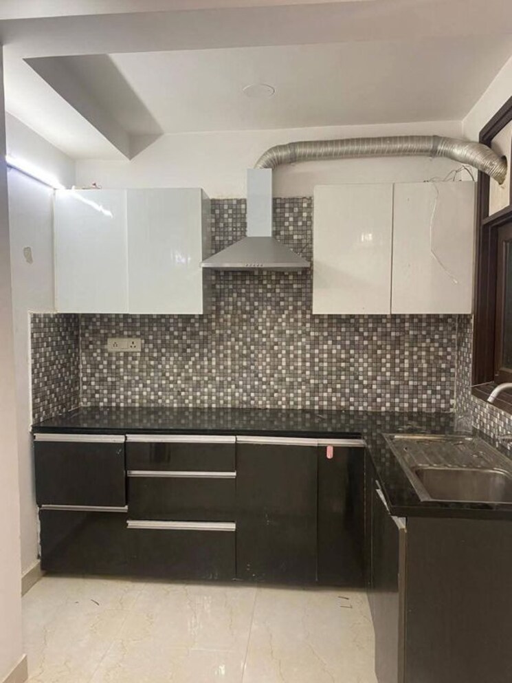 Kitchen, saket 2 Bedroom 1000 Sq.Ft. Builder Floor In Saket Delhi 9902327