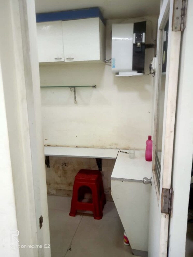 Team Area, park street Commercial Office Space 500 Sq.Ft. In Park Street Kolkata 9902311