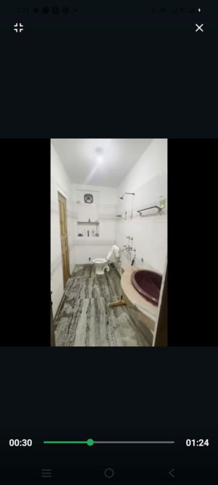 Bathroom, k-world-royal-court 4 Bedroom 3400 Sq.Ft. Apartment In Sector 39 Gurgaon 9902375