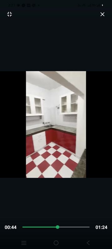 Bathroom in 4 BHK Apartment at K World Royal Court, Sector 39 – for Rent