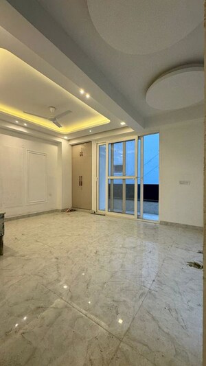 Room in 2 BHK Builder Floor at Chattarpur – for Rent