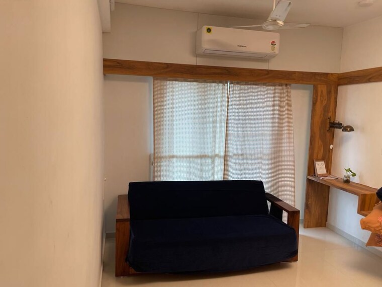 Living Room, mayfair-the-view 1 RK 256 Sq.Ft. Apartment In Vikhroli West Mumbai 9902299