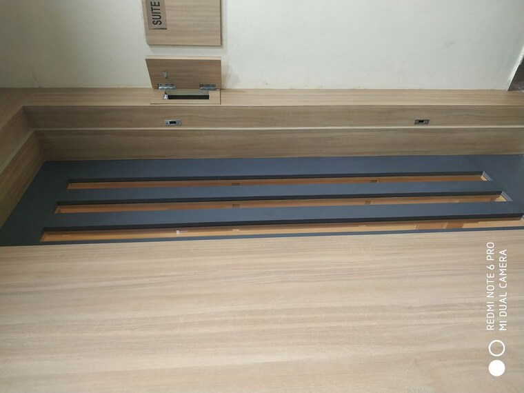 Other, tiretti Commercial Office Space 350 Sq.Ft. In Tiretti Kolkata 9902409