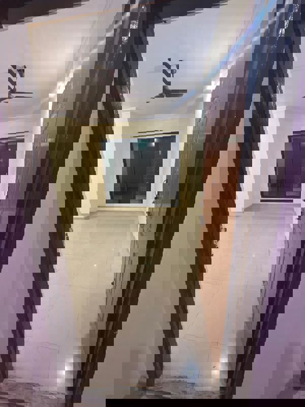 2 BHK 800 Sq.Ft. Apartment in Indravihar CHS