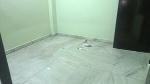 Room in 1 BHK Builder Floor at Vaishali Sector 6 – for Rent