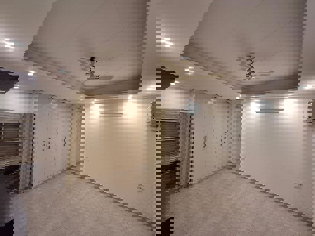 3 BHK Builder Floor For Rent in Kalkaji