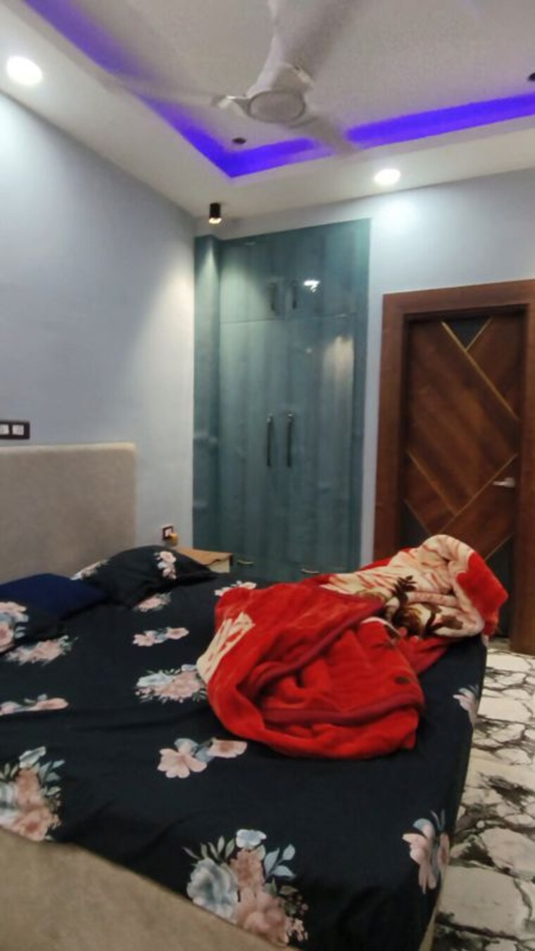 Bedroom, gomti nagar 3.5 Bedroom 1400 Sq.Ft. Penthouse In Gomti Nagar Lucknow 9902518