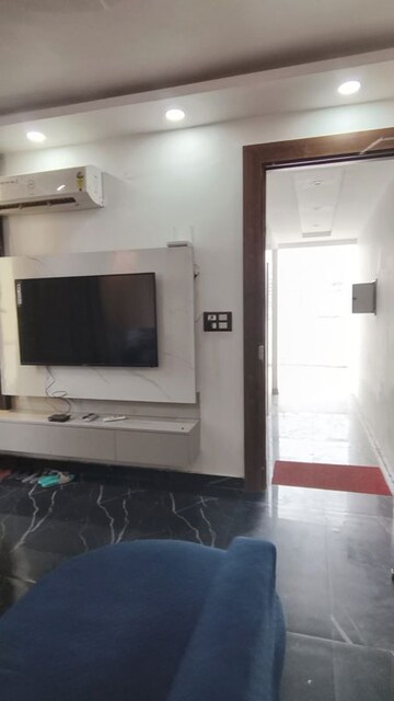 Bathroom in 3.5 BHK Penthouse at Gomti Nagar – for Sale