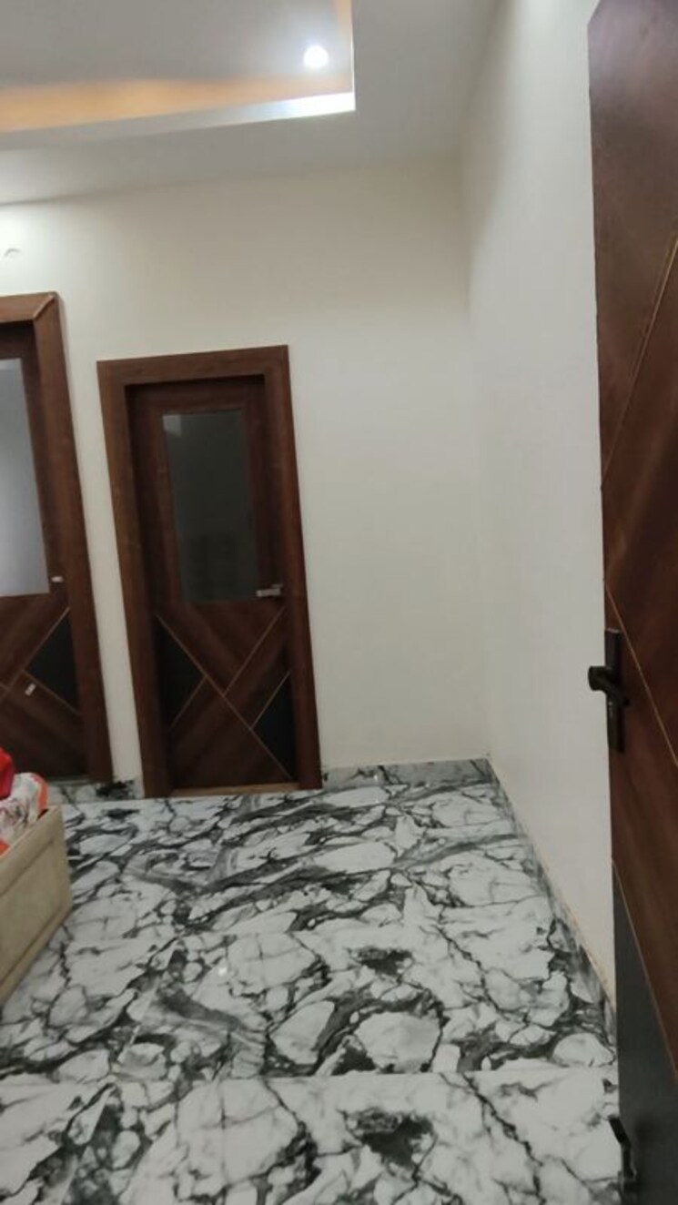 Bedroom, gomti nagar 3.5 Bedroom 1400 Sq.Ft. Penthouse In Gomti Nagar Lucknow 9902518