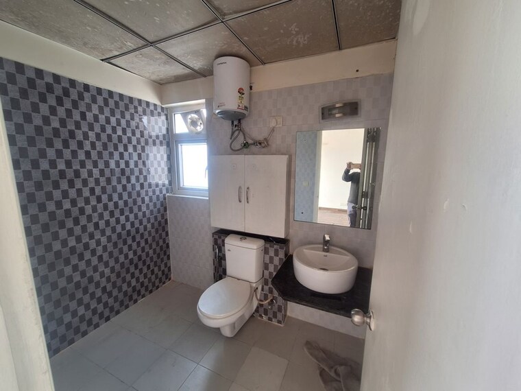 Bathroom, chd-avenue-71 3 Bedroom 1743 Sq.Ft. Apartment In Sector 71 Gurgaon 9902526