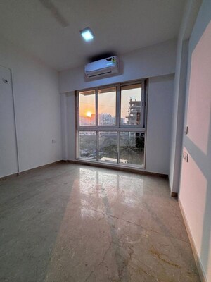 Room in 2 BHK Apartment at Oxford Navrang Oasis, Goregaon West – for Rent