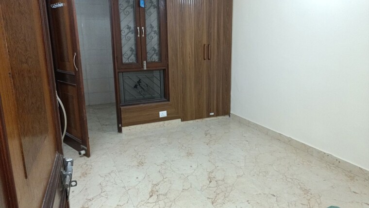 Room, vaishali sector 4 2 Bedroom 880 Sq.Ft. Builder Floor In Vaishali Sector 4 Ghaziabad 9902536