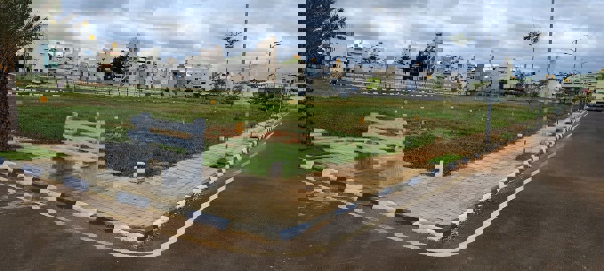 Plot For Sale in Vijay Nagar