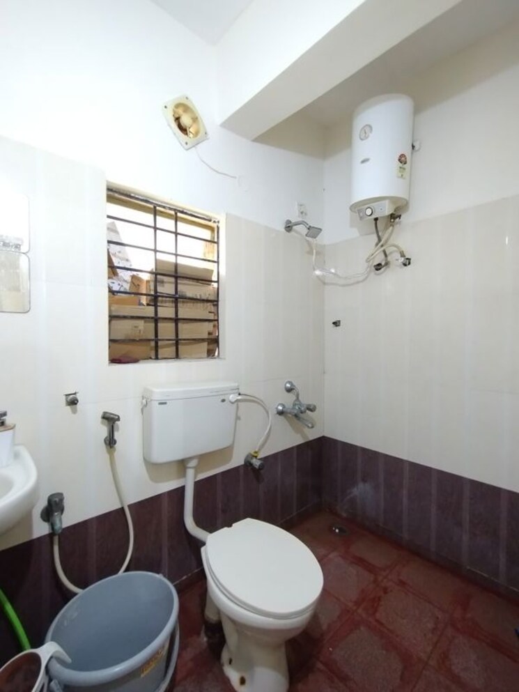Bathroom, prime-lavender-apartment 2 Bedroom 1400 Sq.Ft. Apartment In Marathahalli Bangalore 9902567