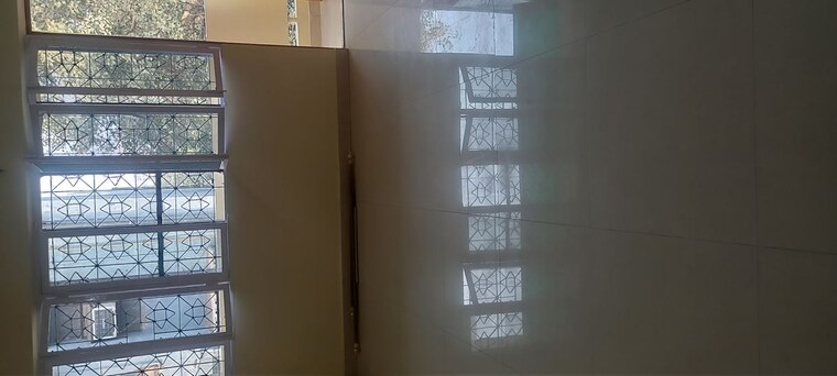 Living Room, ip extension 3 Bedroom 1350 Sq.Ft. Apartment In Ip Extension Delhi 9902594