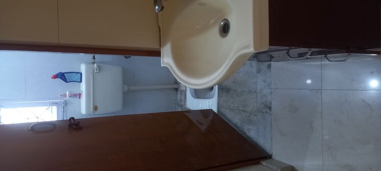 Bathroom, ip extension 3 Bedroom 1350 Sq.Ft. Apartment In Ip Extension Delhi 9902594