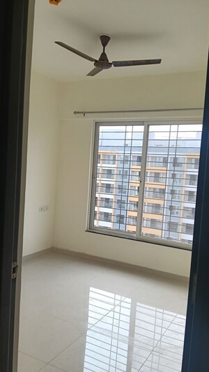 Room in 2 BHK Apartment at Kolte Patil Life Republic R 10, Hinjewadi – for Rent