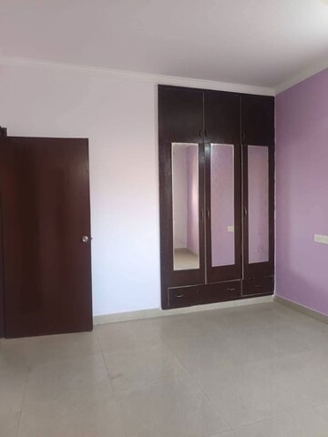2 BHK Apartment For Rent in Maya Garden City, Lohgarh