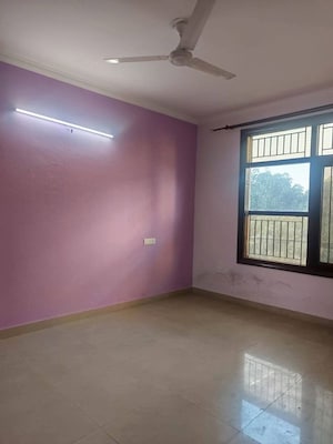 Room in 2 BHK Apartment at Maya Garden City, Lohgarh – for Rent