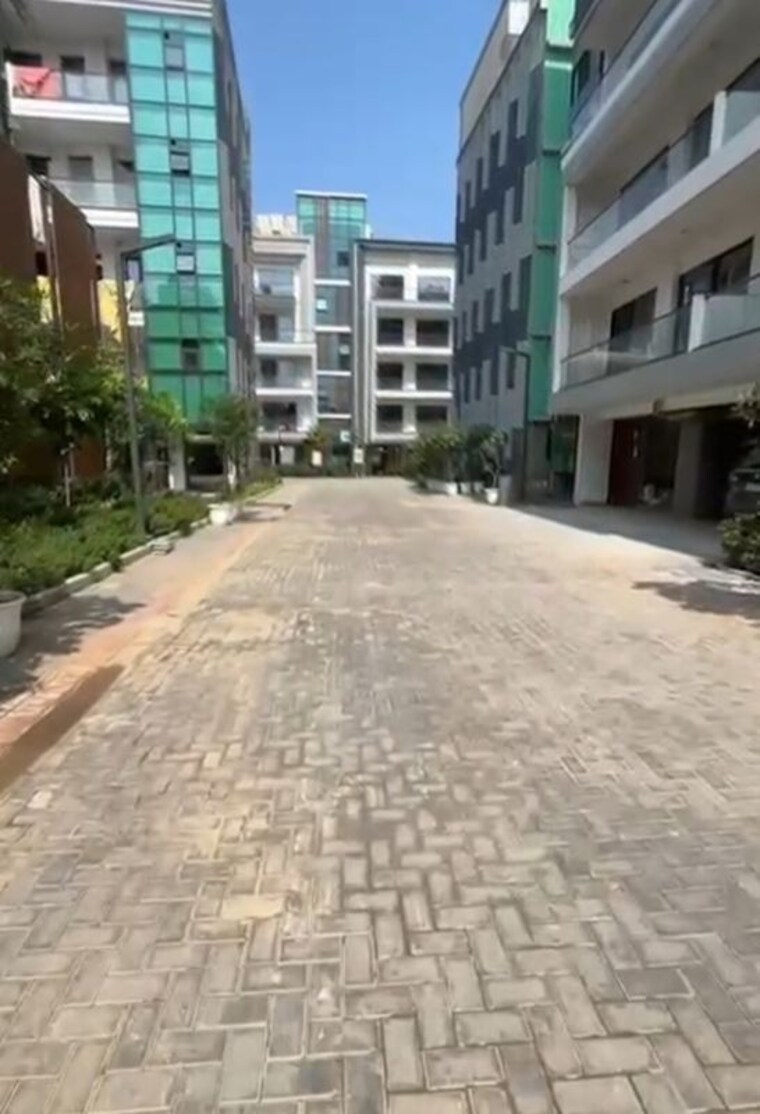 Exterior View, signature-global-city-63a 3 Bedroom 1305 Sq.Ft. Apartment In Sector 63a Gurgaon 9902607