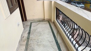 Balcony in 2 BHK Builder Floor at Vaishali Sector 4 – for Rent