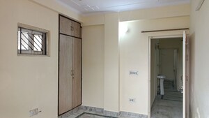Room in 2 BHK Builder Floor at Vaishali Sector 4 – for Rent