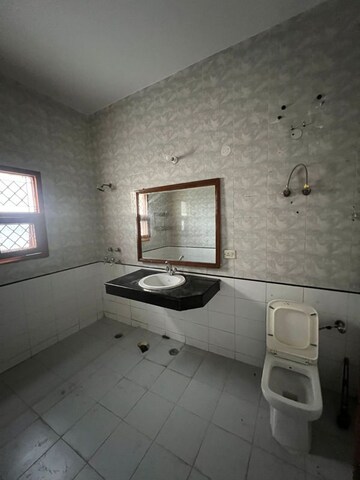 Kitchen in 3 BHK Independent House at Sushant Lok 2, Sector 57 – for Rent