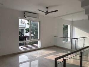 Room in 4 BHK Villa at My Home Ankura, Tellapur – for Rent