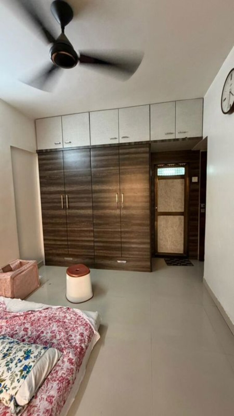 Room, borivali east 2 Bedroom 600 Sq.Ft. Apartment In Borivali East Mumbai 9902678