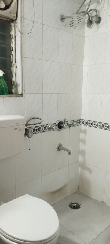 Bathroom in 3.5 BHK Apartment at Nirmal Lifestyle Residency CHS Ltd, Mulund West – for Rent