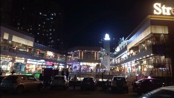  Shop For Rent in Sector 76