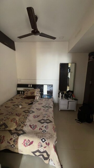 Bedroom in 3 BHK Apartment at Khar West – for Rent