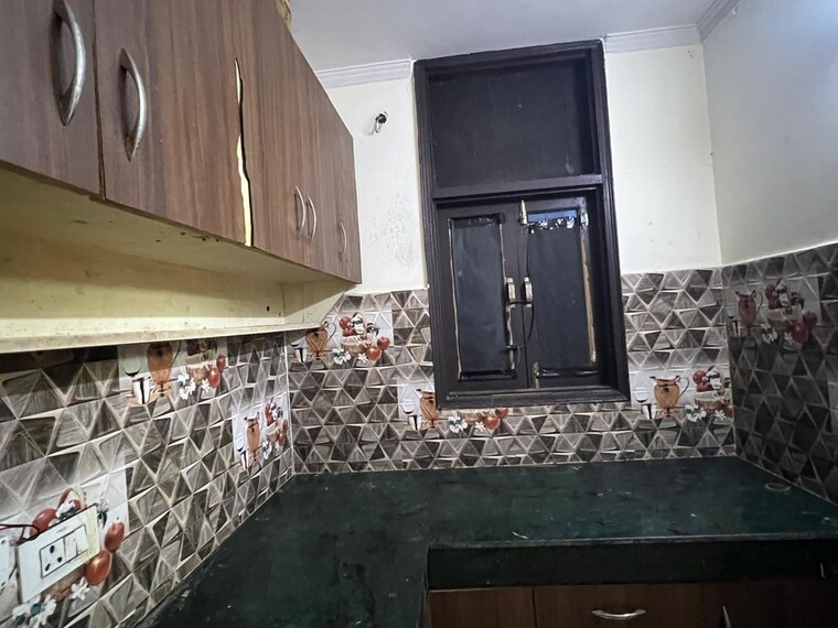 Kitchen, chattarpur 2 Bedroom 850 Sq.Ft. Builder Floor In Chattarpur Delhi 9902862