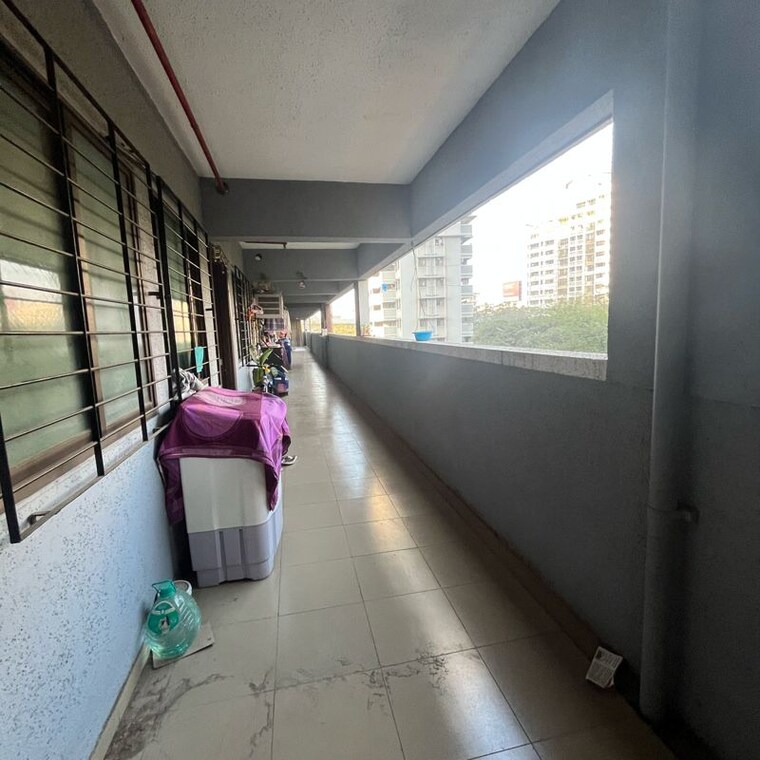 Other, juhu 1 RK 270 Sq.Ft. Apartment In Juhu Mumbai 9902880