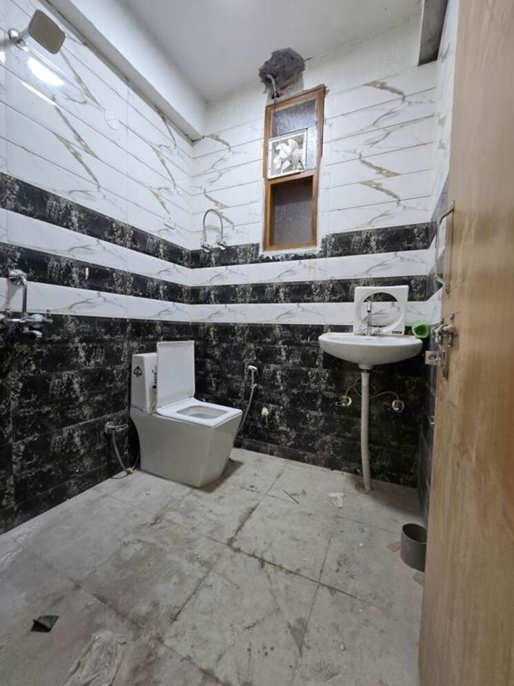 Exterior View, chattarpur 2 Bedroom 1000 Sq.Ft. Builder Floor In Chattarpur Delhi 9902786