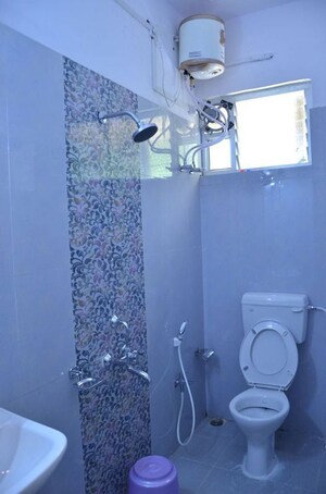 Bathroom in  Pg at Vineet Khand – for Rent