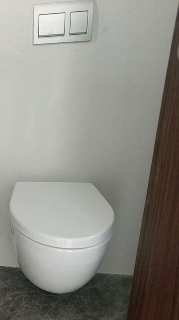 Furnished Amenities in 3 BHK Apartment at Lodha The Park Side, Worli – for Sale