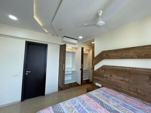 Bedroom in 2 BHK Apartment at Hiranandani Atlantis, Powai – for Rent