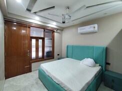 2.5 BHK + Pooja Room Apartment For Rent in Amboli