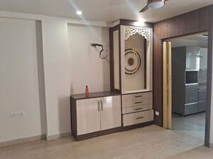 Room in 3 BHK Apartment at Kibithu Homes, Sector 47 – for Rent