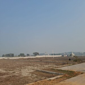  Plot For Sale in Jattari