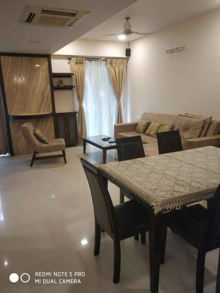 Team Area, tuscany-apartments 1 Bedroom 850 Sq.Ft. Apartment In Khar West Mumbai 9902703