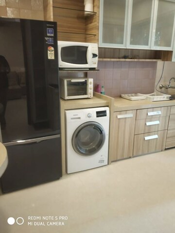 Bathroom in 1 BHK Apartment at Tuscany Apartments, Khar West – for Rent