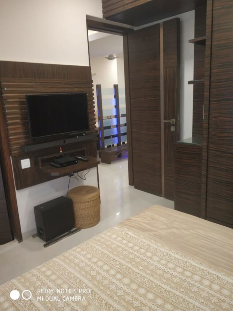 Bathroom, tuscany-apartments 1 Bedroom 850 Sq.Ft. Apartment In Khar West Mumbai 9902703
