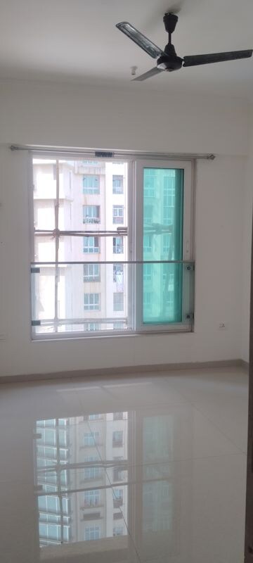 Room in 2 BHK Apartment at Neelam Senroofs, Nahur East – for Sale