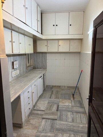 Kitchen in 2.5 BHK Builder Floor at Uday Park – for Rent