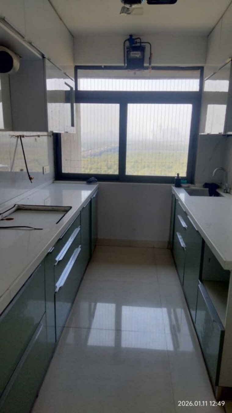 Kitchen, airoli 3 Bedroom 1945 Sq.Ft. Apartment In Airoli Navi Mumbai 9903180